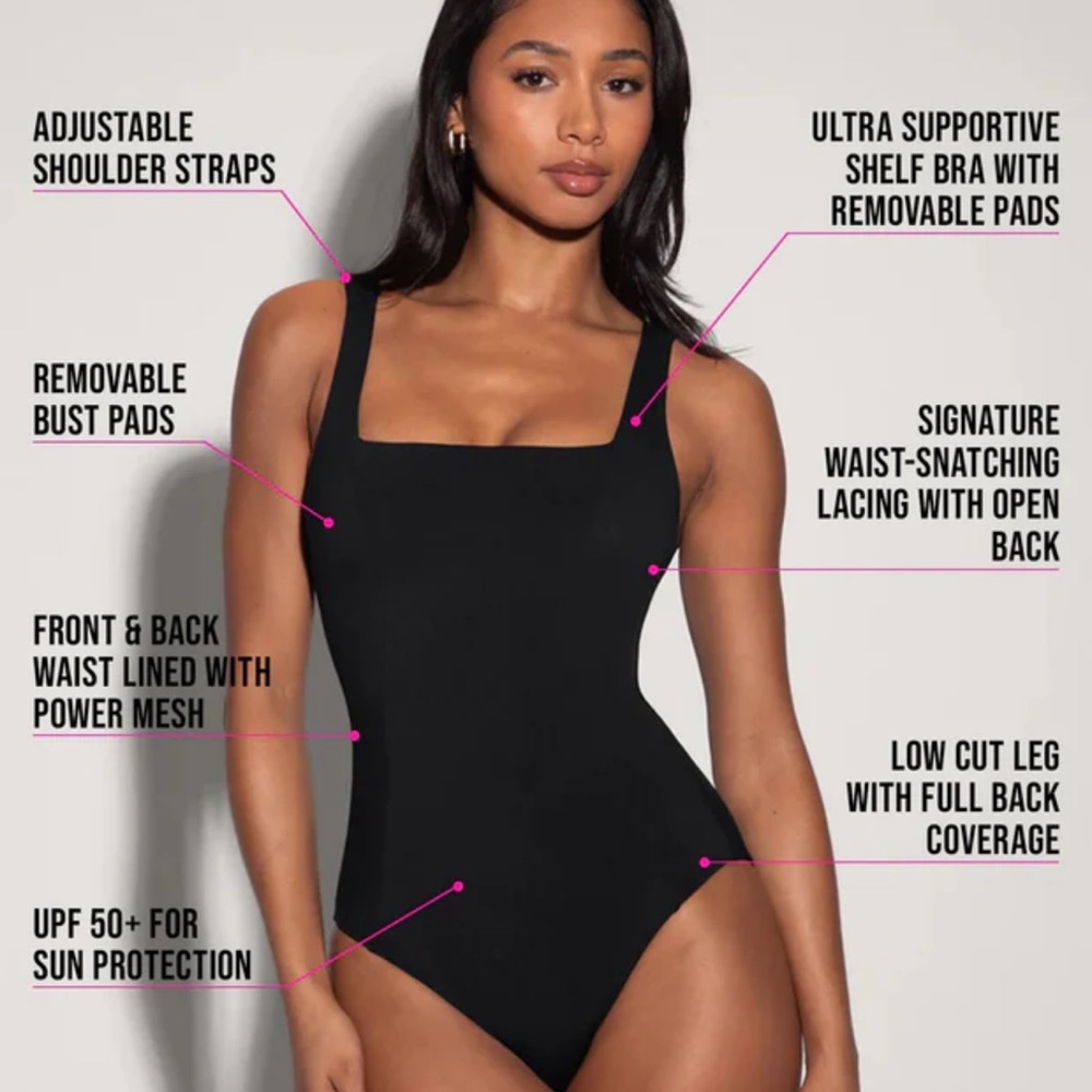 TA3 Squarey Swimwear